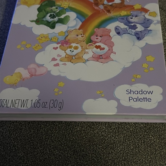 Care Bears 40th Anniversary Rainbow Eyeshadow Palette‎ - Picture 3 of 8